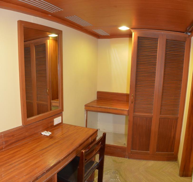 Hotel Raya'S Annexe-1 Kumbakonam Dış mekan fotoğraf
